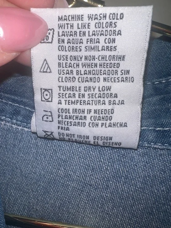 M&M’s Embroidered Denim Button Up Shirt Candy Characters Plus Size 22W 24W - Picture 12 of 12